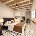 Hotel Skyron 3*