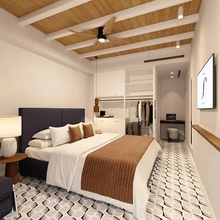 Hotell Skyron 3*
