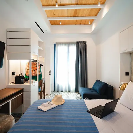 Skyron Hotell